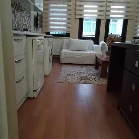 Naya's *